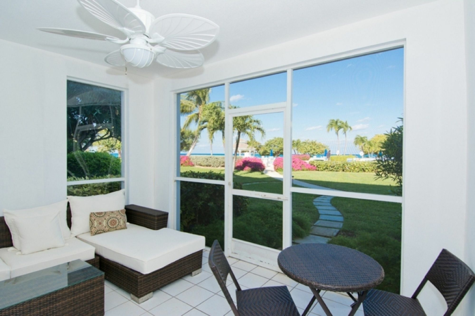 Grandview Condominiums George Town Dış mekan fotoğraf